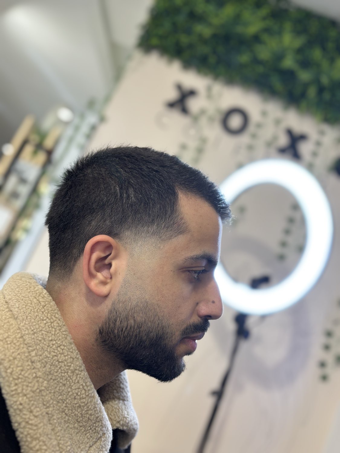 Coupe homme dégradé fade résultat au salon XOXO COIFFURE Paris Montparnasse